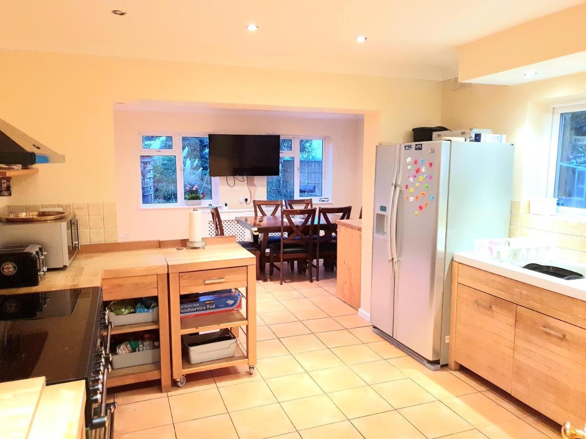 Aveley Specious 3Bed Property With Parking & Large Garden מראה חיצוני תמונה